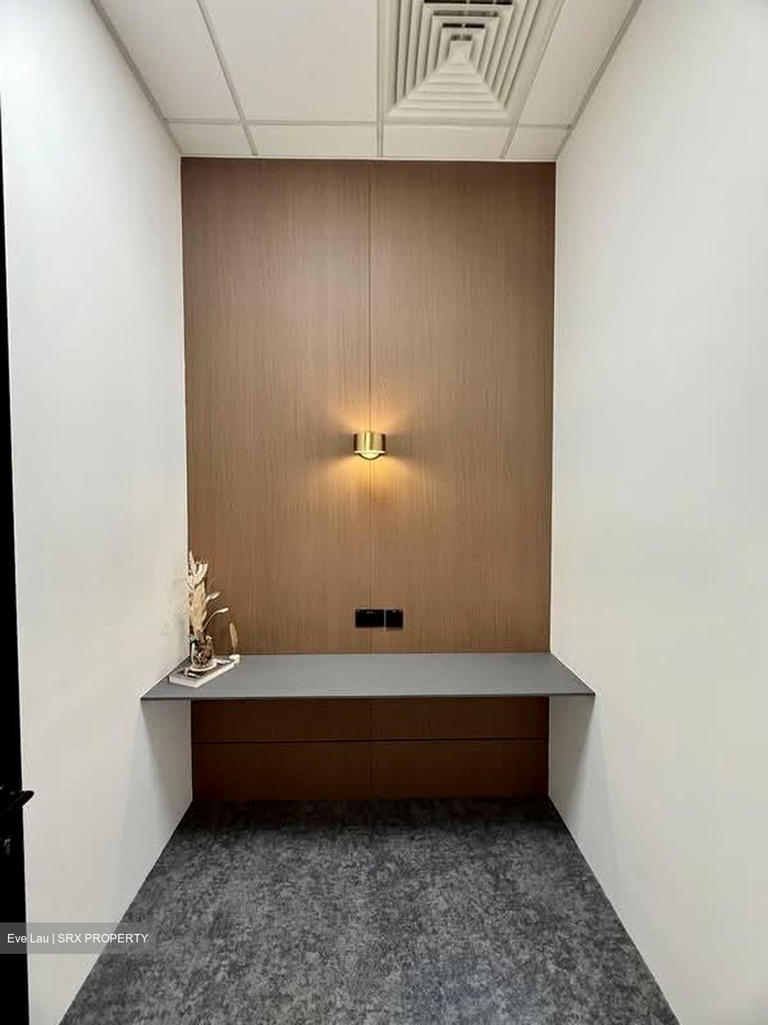 Keppel Towers (D2), Office #555307201
